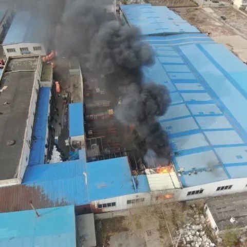 浙江一藥企工廠發(fā)生爆燃事故