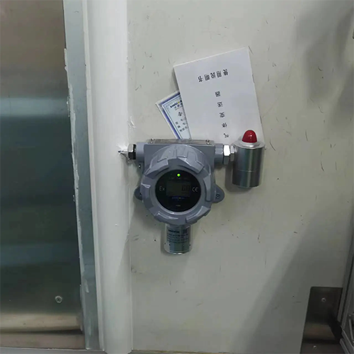 化工廠白電油檢測儀應(yīng)用案例